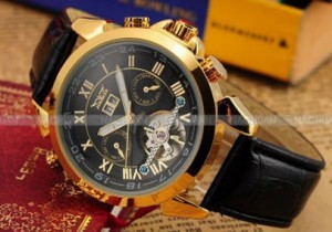 Jaragar automatisch horloge