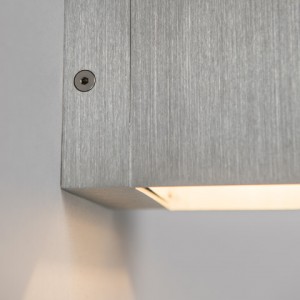 wandlamp aluminium