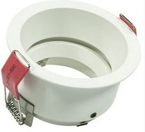 Universal Standard | 50mm | White | Flush Mounted | Adj.